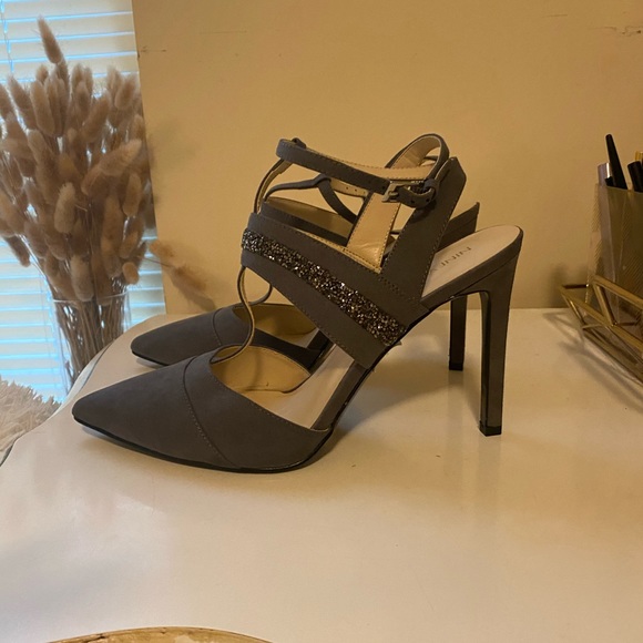 Nine West Gray Strappy Heels - Picture 6 of 10